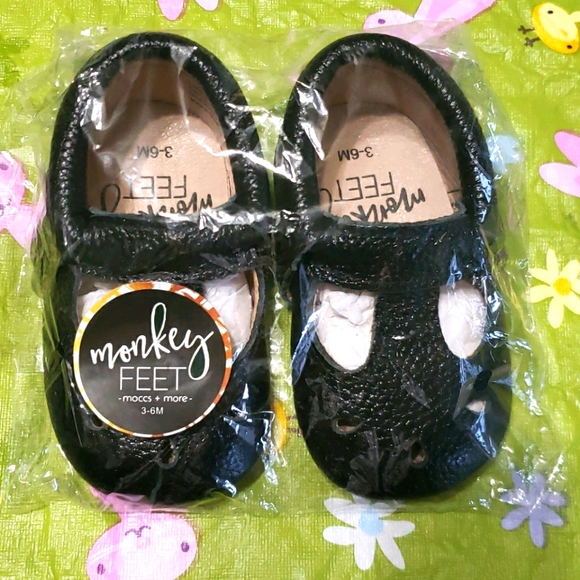 Monkey Feet Other - Monkey feet baby shoes